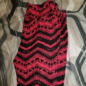 LulaRoe Tall and Curvy leggings